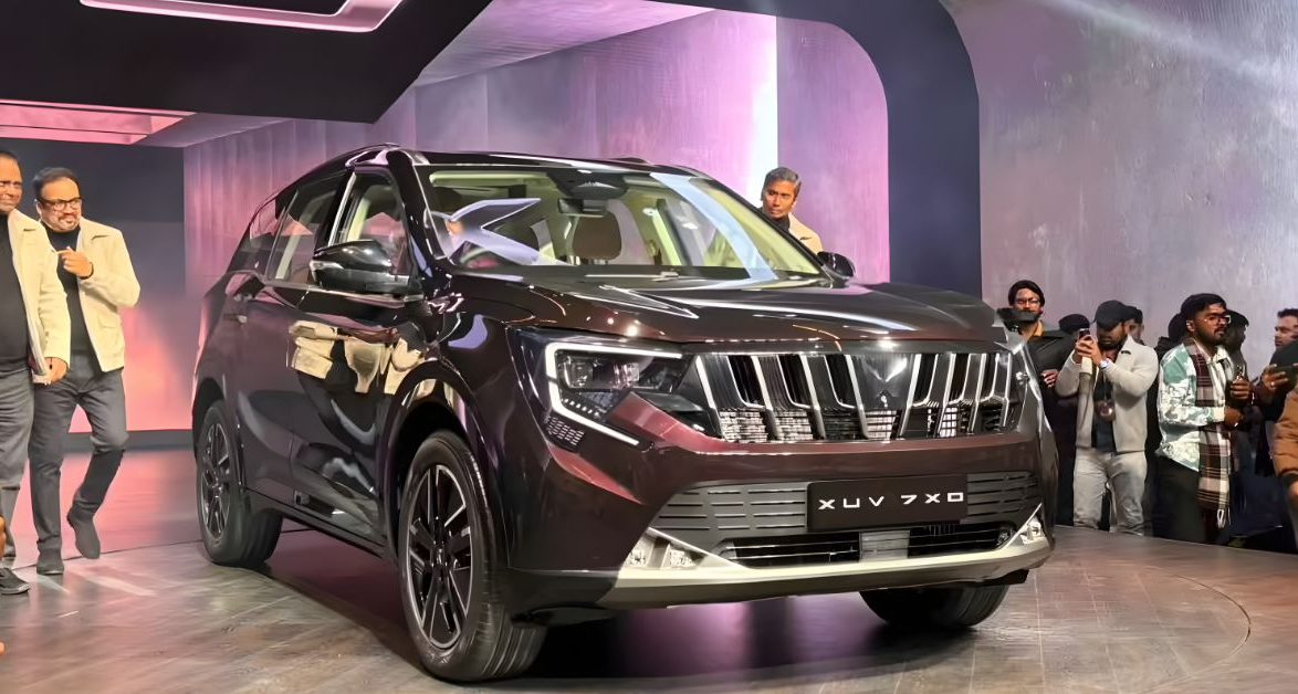 Mahindra XUV 7XO