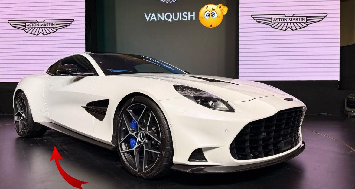 Aston Martin V12 Vanquish